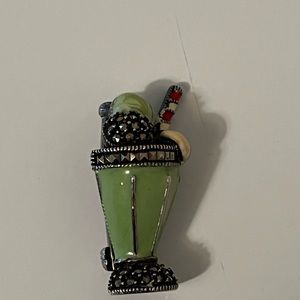 VINTAGE Judith Jack milkshake pin